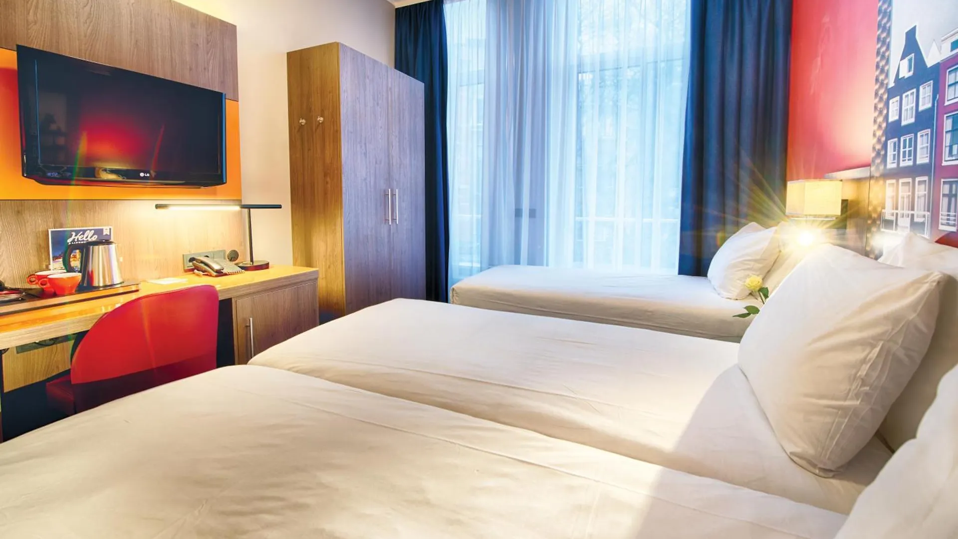 Leonardo Hotel Amsterdam City Center 4*,  Países Bajos